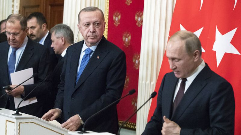 أوغلو: لقاء أردوغان وبوتين سيركز على الملف السوري والعلاقات التجارية