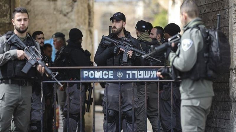 شرطة الاحتلال تستعد لتأمين "مسيرة الأعلام" الاستفزازية بالقدس