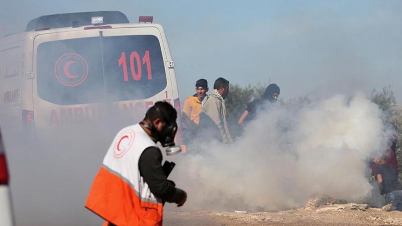 الهلال الأحمر الفلسطيني: إصابة 11 مواطنًا في مواجهات مع المستوطنين في بلدة حوارة جنوب نابلس