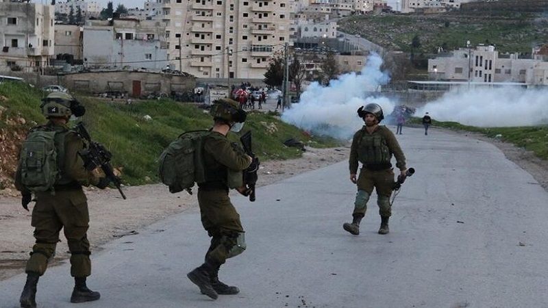 فلسطين المحتلة: مواجهات عنيفة بين شبان وقوات الاحتلال في بلدة كفر قدوم 