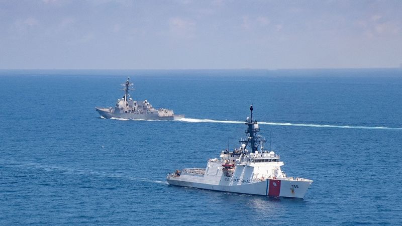 تايوان: رصدنا 10 سفن حربية صينية و33 مقاتلة حول مضيق تايوان