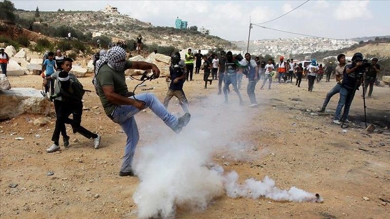 فلسطين المحتلة: مواجهات بين الشبان الفلسطينيين وقوات الاحتلال في قباطية جنوب جنين