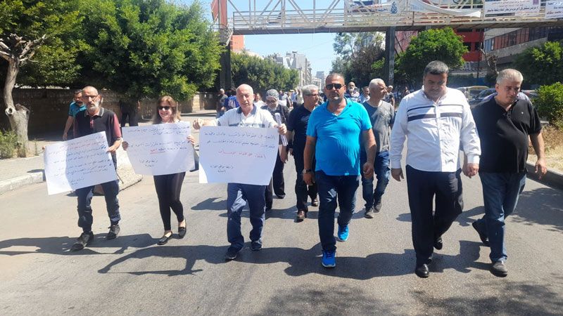 لبنان: اعتصام لموظفي الإدارة العامة أمام سراي طرابلس