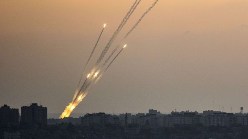 فلسطين| كتائب القسام: أطلقنا رشقة صاروخية تجاه مغتصبة "سديروت"