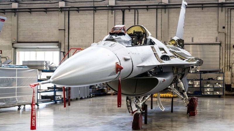 كييف تنفي بدء تدريب طياريها على مقاتلات "إف-16"