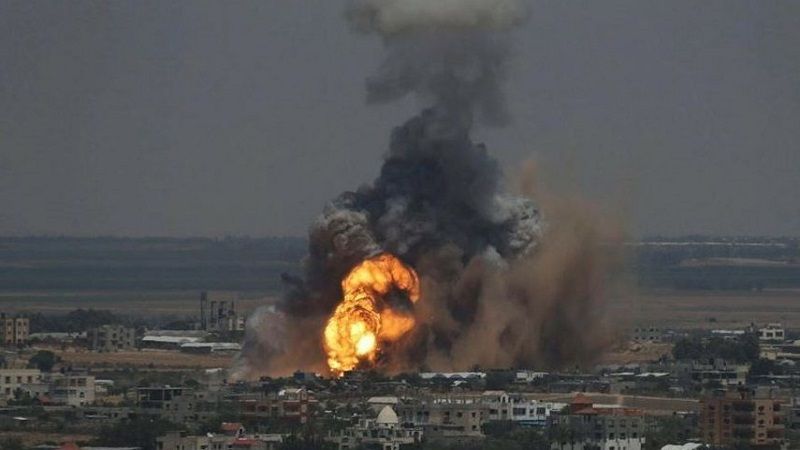 ‫فلسطين المحتلة: 4 شهداء وأكثر من 20 إصابة بقصف صهيوني استهدف مدرسة تأوي نازحين في مخيم النصيرات 