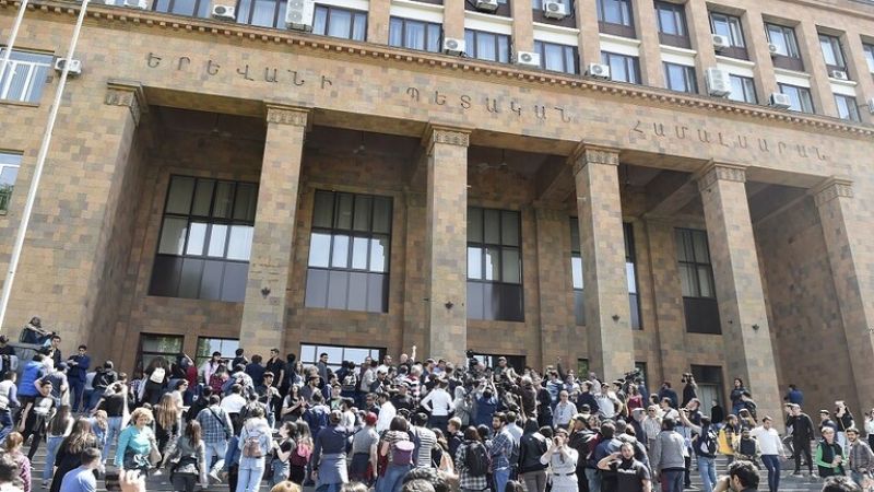 أرمينيا: قتيل وجرحى بانفجار في مبنى جامعة يريفان