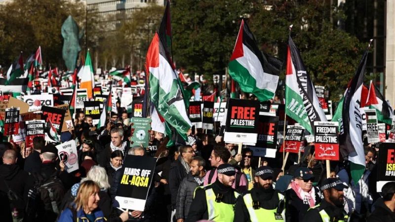 لندن: مظاهرات مطالبة بوقف الحرب على غزة في لندن