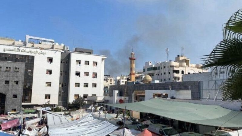 الدفاع المدني في قطاع غزة: منطقة مجمع الشفاء فيها مئات الشهداء بسبب القصف الإسرائيلي
