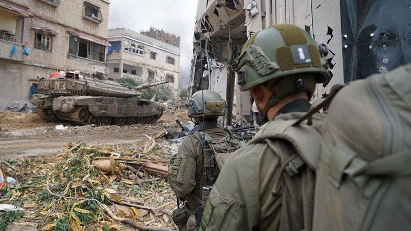 اشتباكات عنيفة بين المقاومة الفلسطينية وقوات الاحتلال الإسرائيلي شمالي النصيرات وسط قطاع غزة