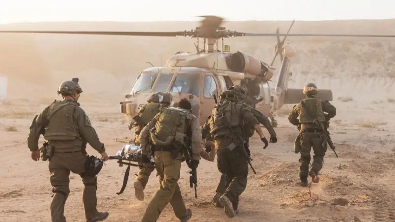 الاحتلال يعترف بإصابة 6 جنود بجراحٍ خطرة و8 بجراحٍ متوسطة وطفيفة في هجوم عرب العرامشة