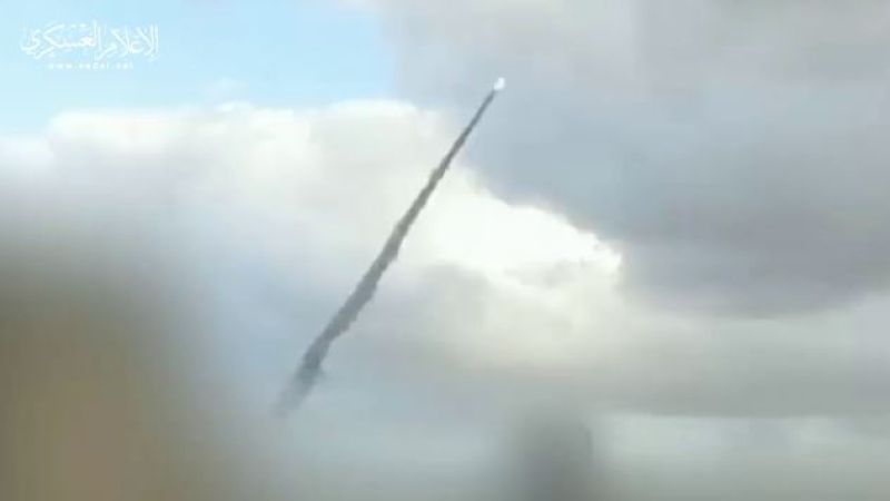 بالفيديو.. قصف التحشدات العسكرية في محيط موقع &quot;إسناد صوفا&quot; برشقة صاروخية&nbsp;