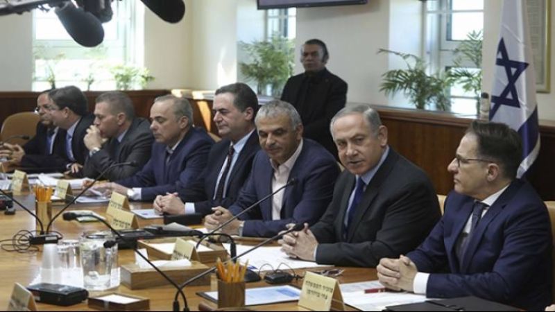 "معاريف": "اسرائيل" قد تُهاجم بسبب انشغالها بالحروب الداخلية الانتخابية