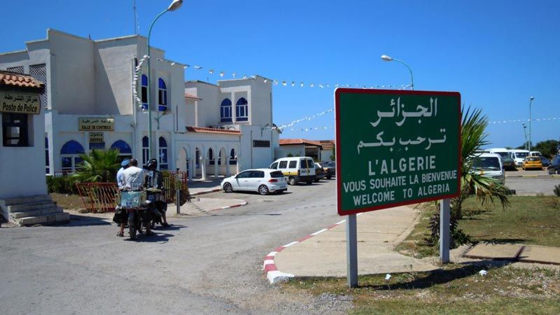 الجزائر تخشى تسلل مسلحين من سوريا 