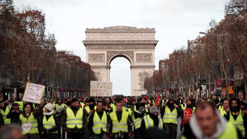 مصير فرنسا الليبرالية في حوار حول المواطنية ومطالب الشارع