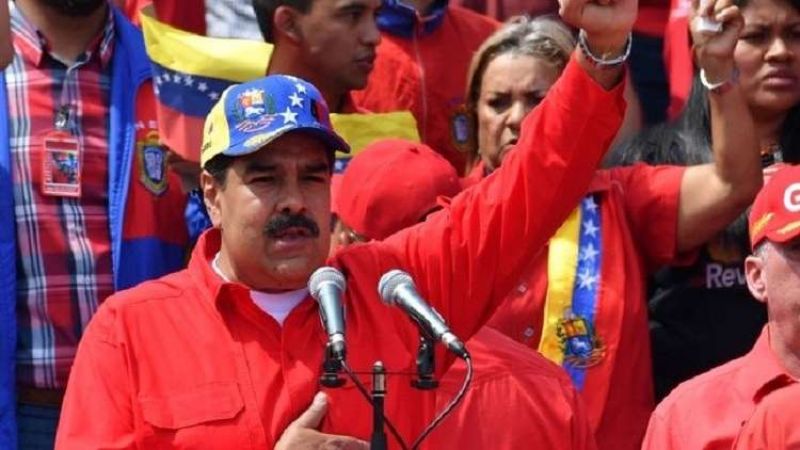 مادورو يقطع العلاقات الدبلوماسية مع كولومبيا ويطرد موظفي سفارتها