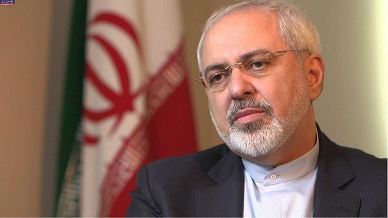 ظريف يدعو المجتمع الدولي لإدانة العقوبات الامريكية ضد إيران