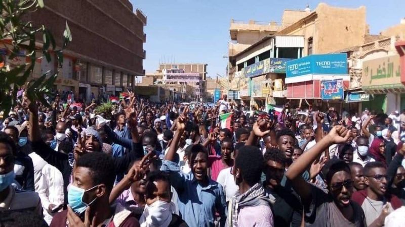 السودان: المعارضة تدعو لتظاهرات ضد حالة الطوارئ تنطلق من 43 مسجدًا