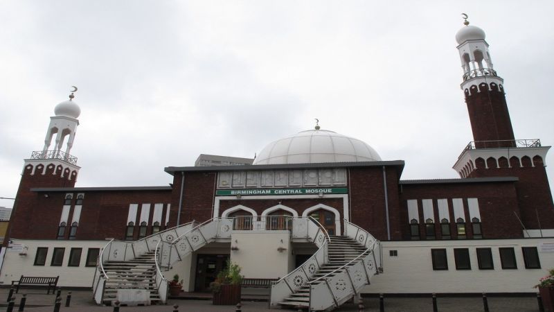 بريطانيا: شرطة مكافحة الإرهاب تحقق في اعتداءات على مساجد في برمينغهام