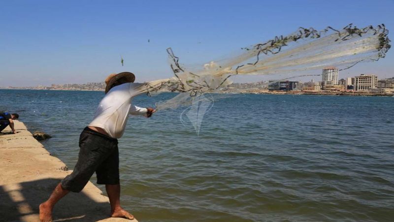 الاحتلال يرفع الاغلاق عن بحر غزة ويوسع مساحة الصيد