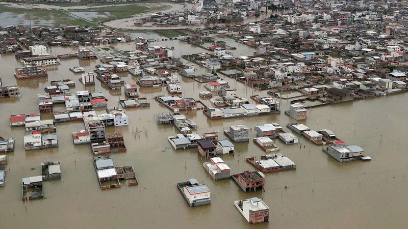 إيران: ارتفاع عدد ضحايا الفيضانات الى 70 شخصًا وتوقّع سيول جديدة