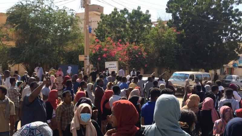 السودانيون يحشدون لمظاهرة مليونية