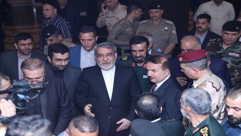 وزير الداخلية الايراني يقترح إلغاء التاشيرات نهائيا بين ايران والعراق
