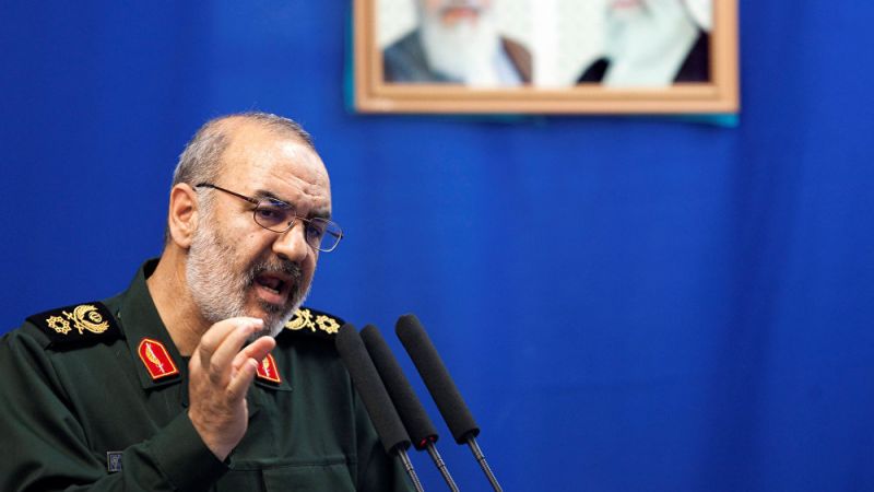 قائد الحرس الثوري الإيراني: أميركا تعيش بداية موتها التدريجي والثورة الإسلامية تتقدم