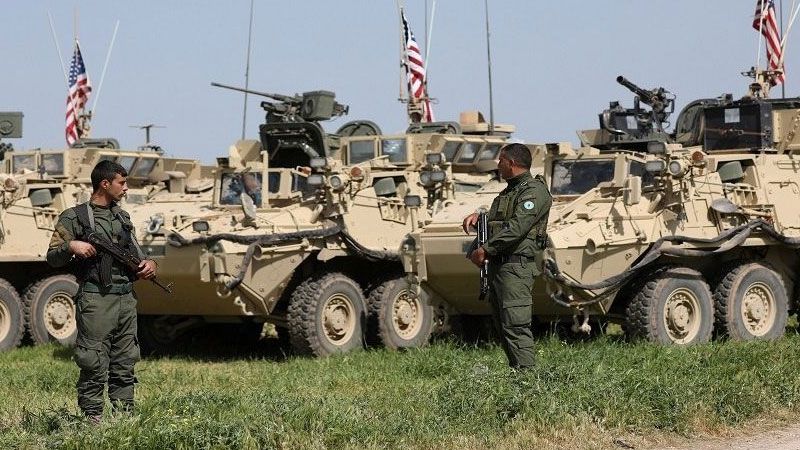 أين تتمركز القوات الأمريكية في سوريا؟ وما هي القواعد المُنسحبة منها حتى اليوم؟