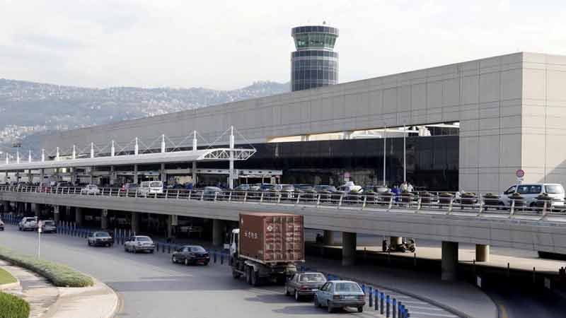 وزيرا الداخلية والاشغال يقومان بجولة في مطار بيروت