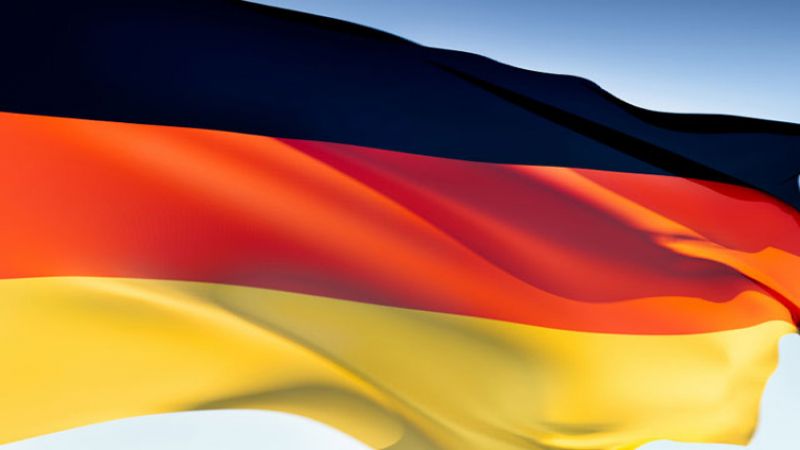 ألمانيا: 30 إصابة حصيلة صدم سيارة حشداً من الناس في مدينة فولكمارسن