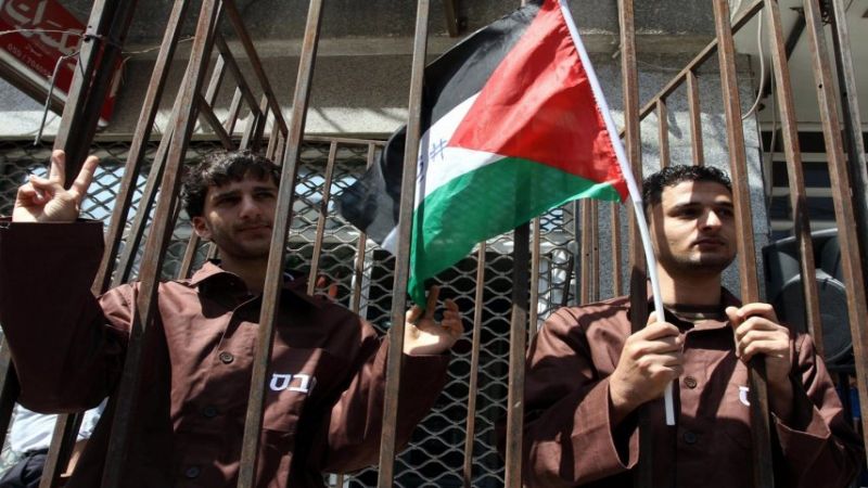 نادي الأسير: الاحتلال يتحمل مسؤولية صحة وحياة الأسرى الفلسطينيين