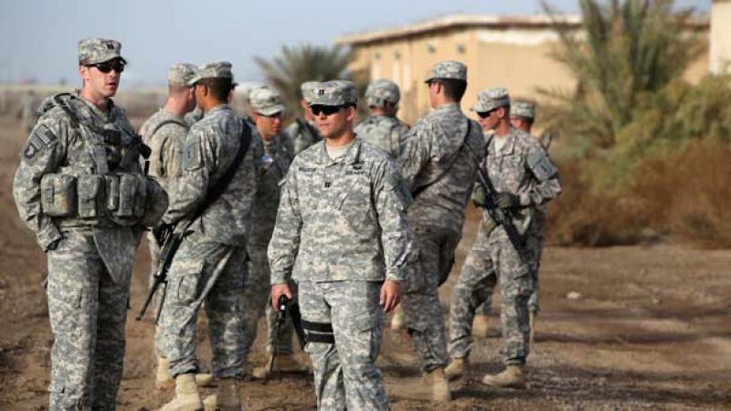 مسؤولون أمريكيون: مقتل أمريكيين اثنين وبريطاني وجرح 12 بالهجوم الصاروخي على معسكر التاجي العراقي