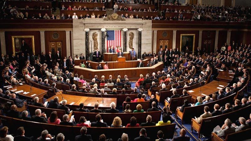 مشرّعون في الكونغرس يسعون لوقف الدعم عن احتلال حقول النفط في سوريا والعراق