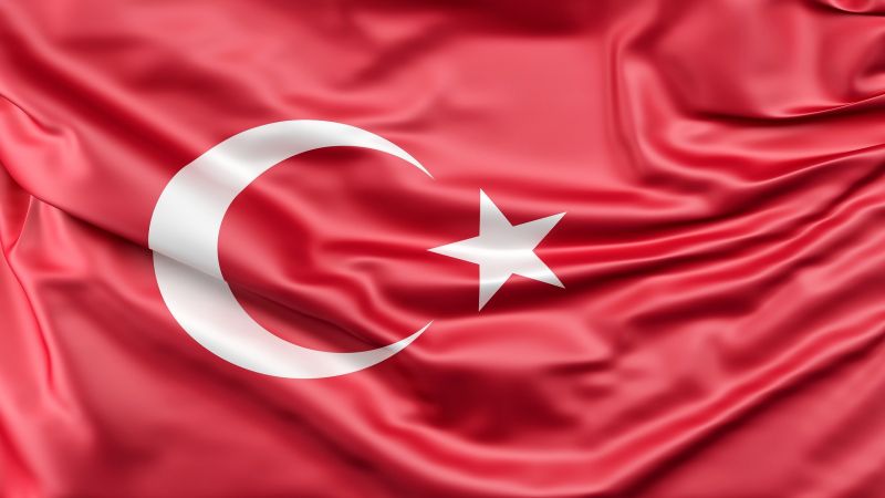 خفر السواحل التركي: إصابة 3 مدنيين إثر إطلاق البحرية اليونانية النار على زورق مدني تركي