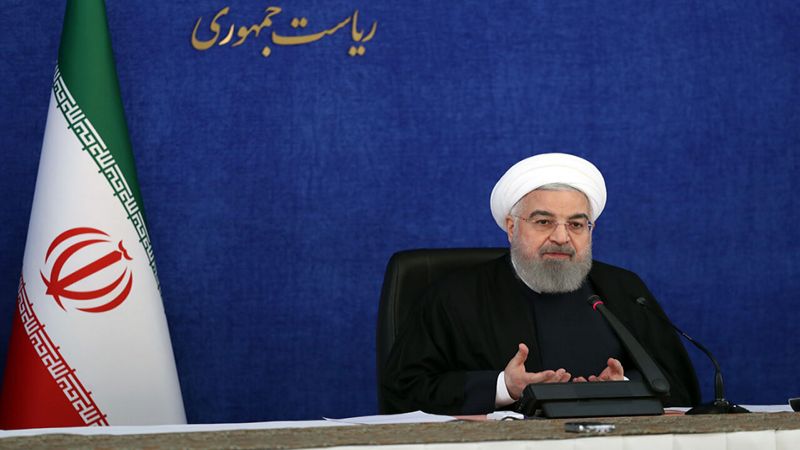 الرئيس روحاني يعلن عن تدشين 3 مشاريع نفطية رغم الحظر