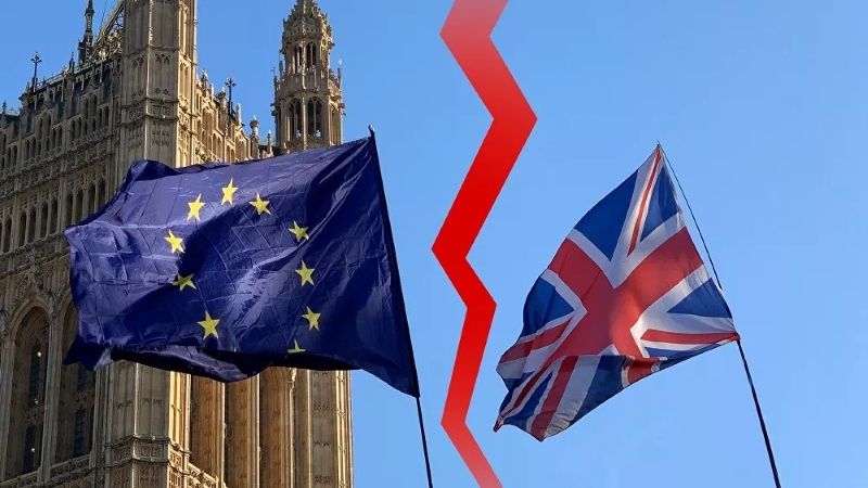 توصل الاتحاد الأوروبي وبريطانيا إلى اتفاق تجاري لفترة ما بعد "بريكست"