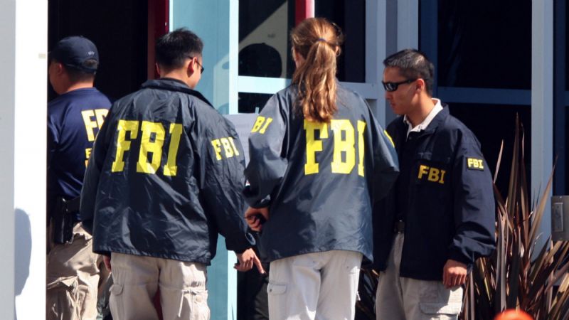 "FBI": متطرفو اليمين قد يتنكرون بزي الحرس الوطني خلال تنصيب بايدن