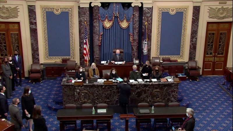 مجلس الشيوخ يفشل بإدانة ترامب بتهمة التحريض على التمرد