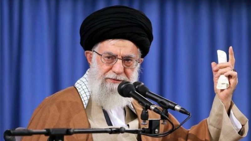 الإمام الخامنئي: الغربيّون يكذبون ويريدون أخذ مقومات القوة من إيران