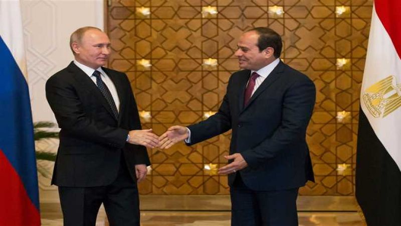 بوتين والسيسي يتفقان على عودة الطيران الى مطاري الغردقة وشرم الشيخ