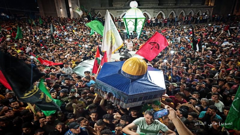 احتفالات في فلسطين بانتصار المقاومة بعد دخول وقف إطلاق النار حيز التنفيذ 