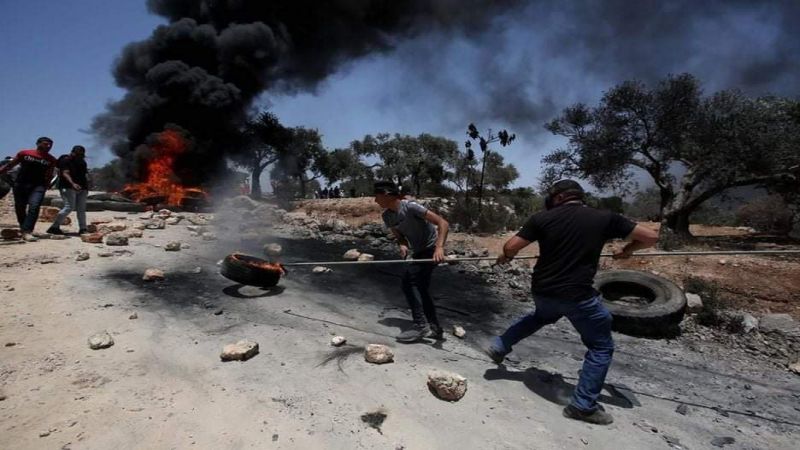 فلسطين| الهلال الأحمر: ١١٠ اصابة خلال المواجهات مع الاحتلال في بيتا جنوب نابلس حتى الآن