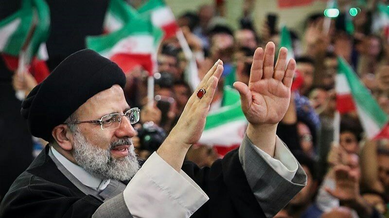 الرئيس الإيراني المنتخب يتلقّى رسائل تهنئة من رؤساء العالم