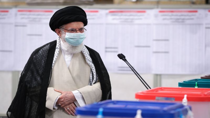 الإمام الخامنئي في رسالة عقب نتائج الانتخابات: الشعب الإيراني هو الفائز الكبير