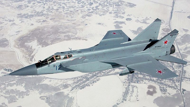روسيا تنقل أحدث طائرتها المقاتلة إلى سوريا
