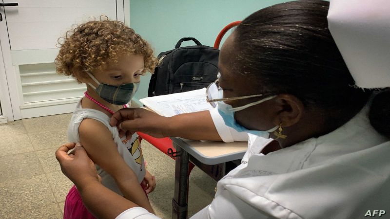 كوبا تلقّح الأطفال فوق العامين ضدّ فيروس كورونا