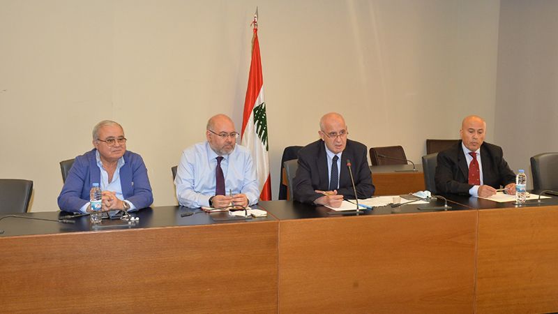 لبنان| رئيس لجنة الصحة النائب عاصم عراجي: لجنة علمية تدرس بدء الجرعة الثالثة للقاح كورونا