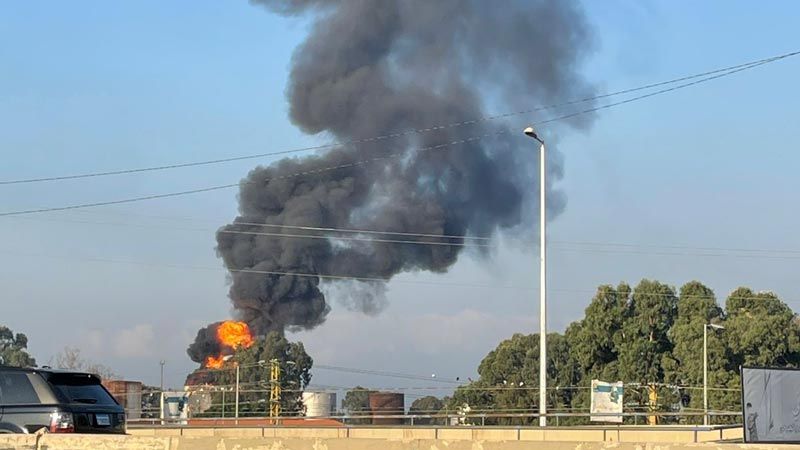 حريق الزهراني: خزان البنزين الخاص باحتياط الجيش اللبناني هو ما يشتعل