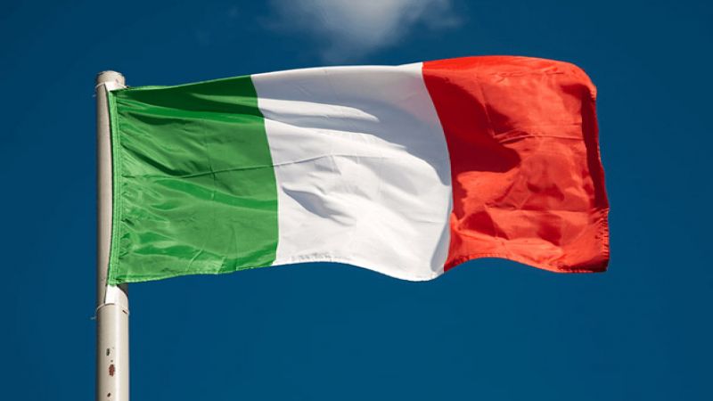 إغلاق أكبر شركة طيران إيطالية بسبب الإفلاس